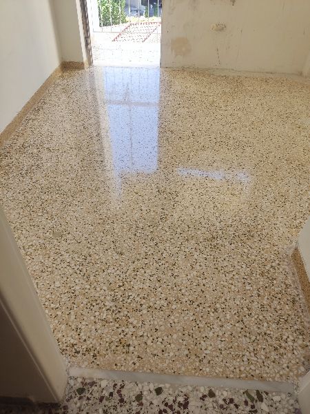 Έργο FM Renovation – ολοκληρωμένο μωσαϊκό δάπεδο σε εσωτερικό χώρο.